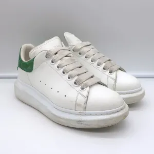 Alexander McQueen Sneakers surdimensionnées en cuir à motif crocodile blanc et vert taille 37