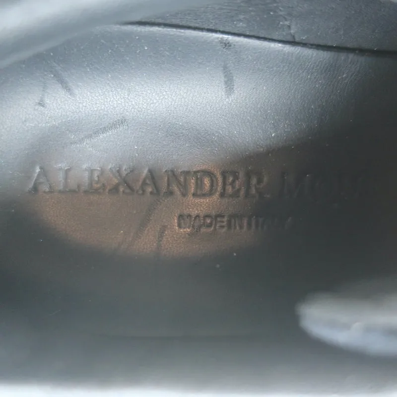Alexander McQueen Baskets surdimensionnées en velours noir Taille 36