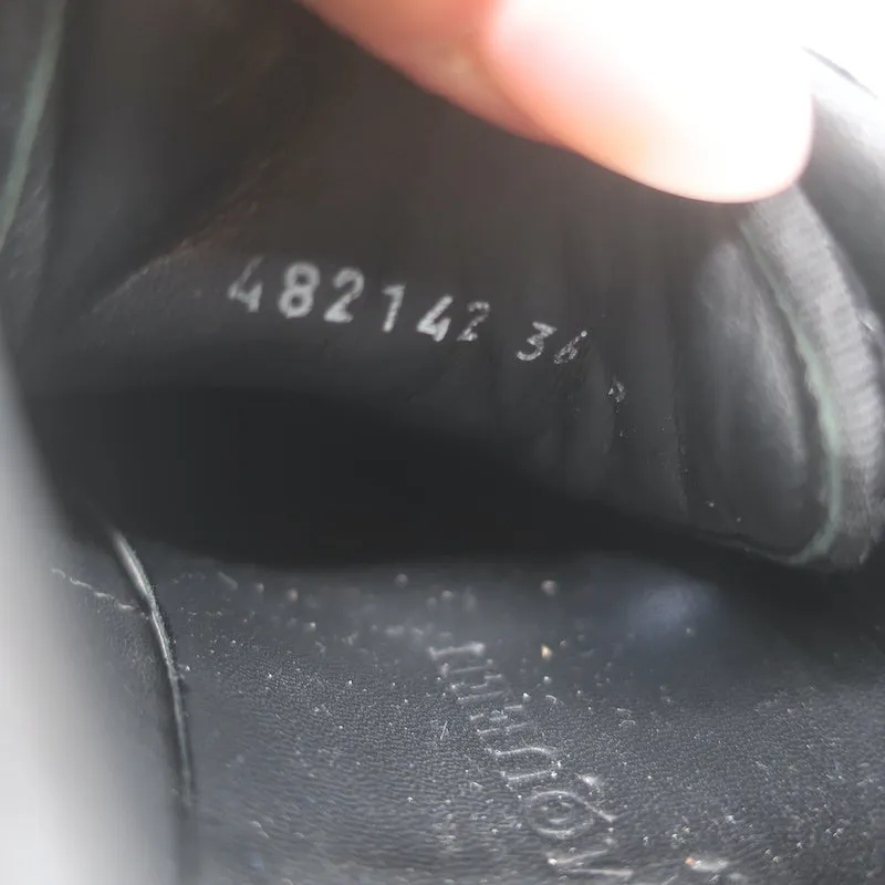 Alexander McQueen Baskets surdimensionnées en velours noir Taille 36