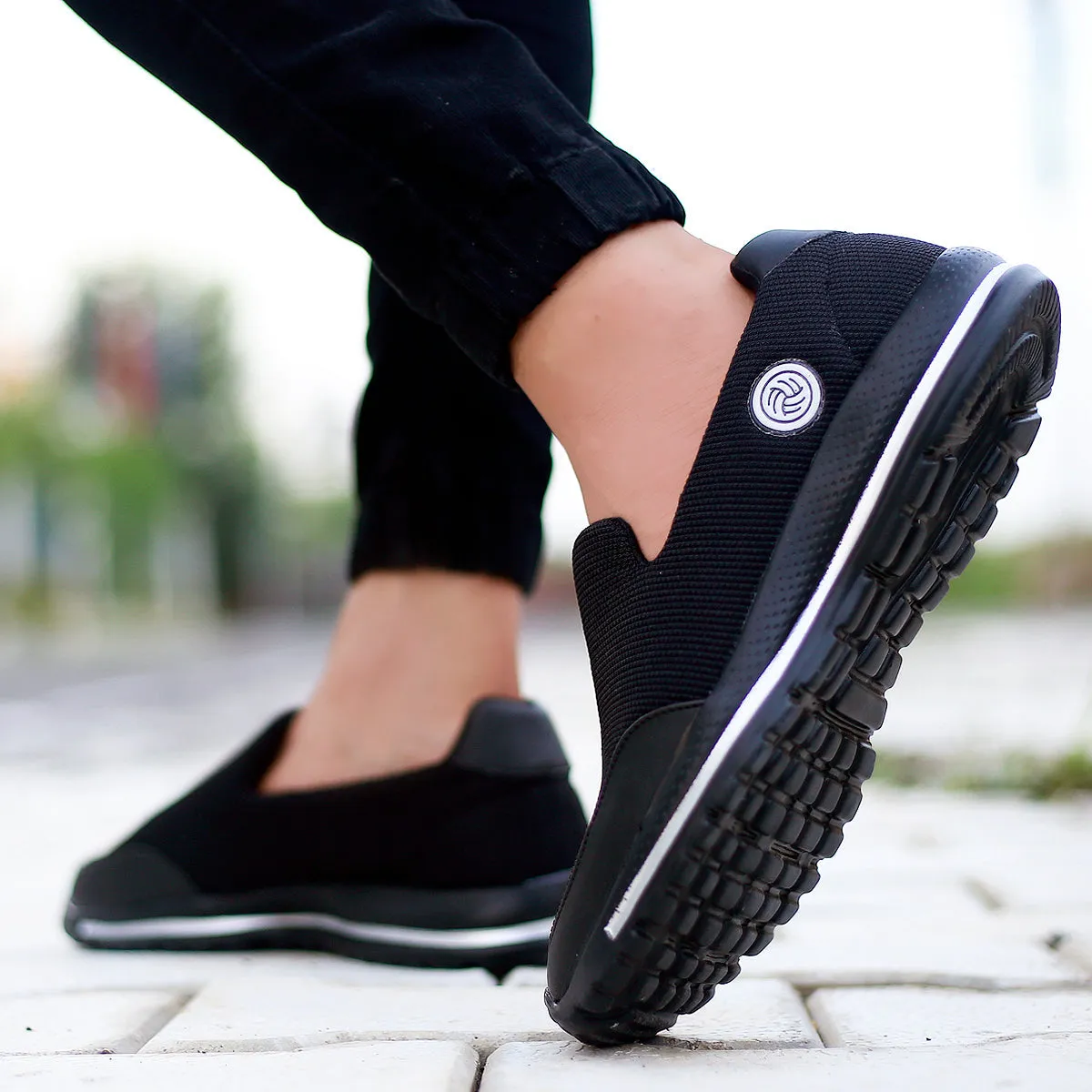 Chaussures de marche légères et confortables pour hommes Bacca Bucci