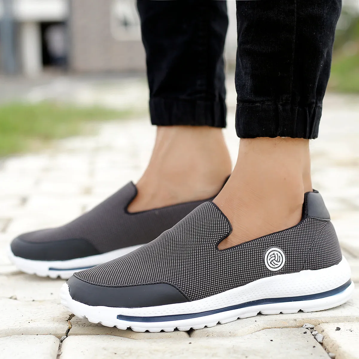 Chaussures de marche légères et confortables pour hommes Bacca Bucci