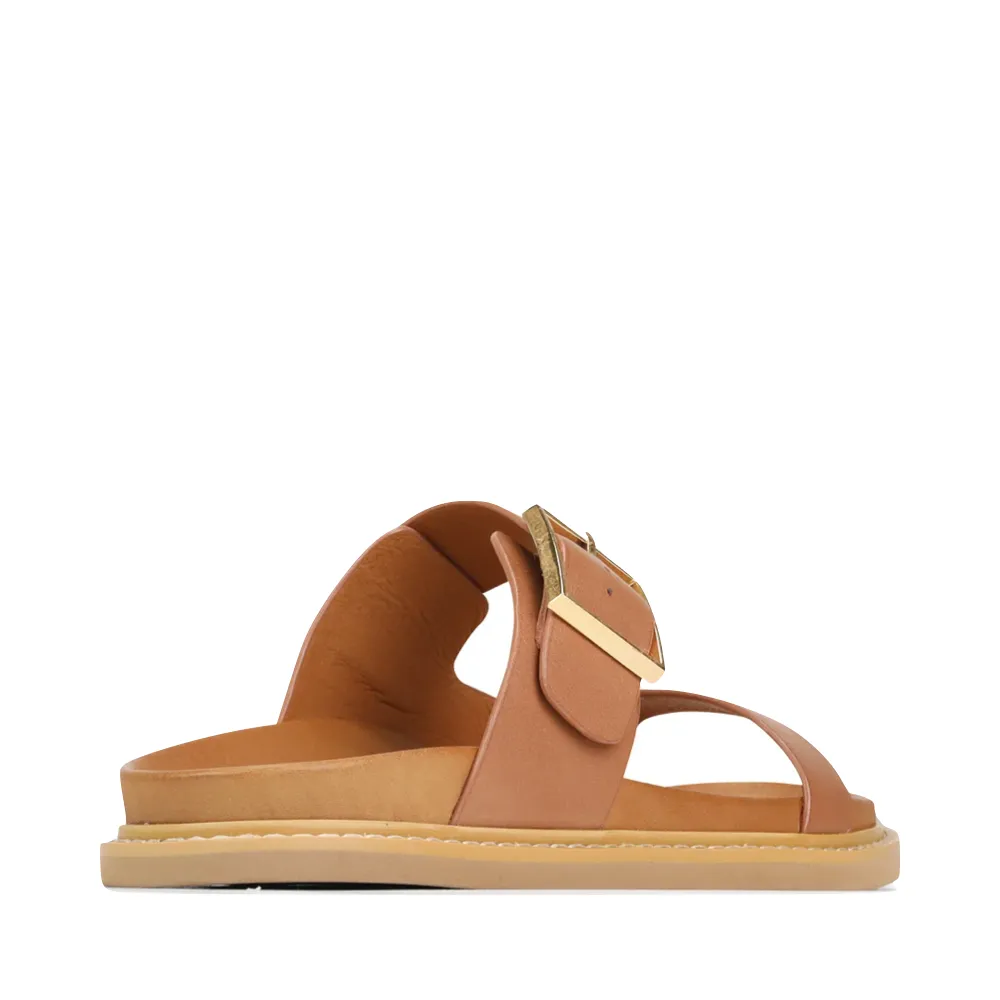 Sandale slide en cuir Dedra pour femme EOS en couleur Brandy