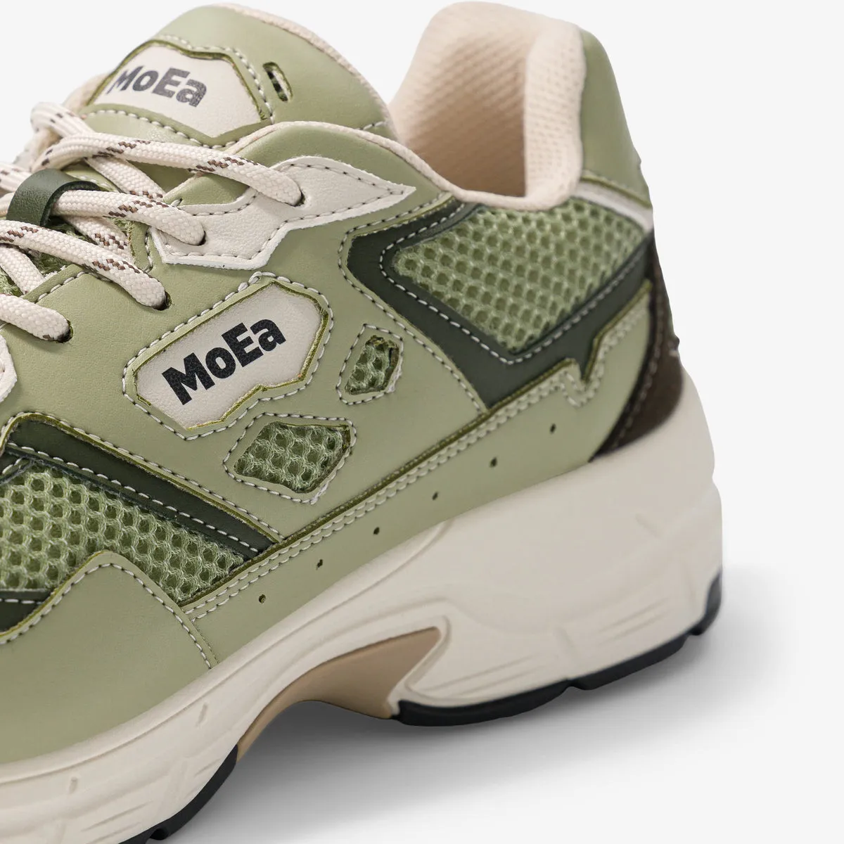 GEN8 Sneaker en Aloe Cactus de MoEa