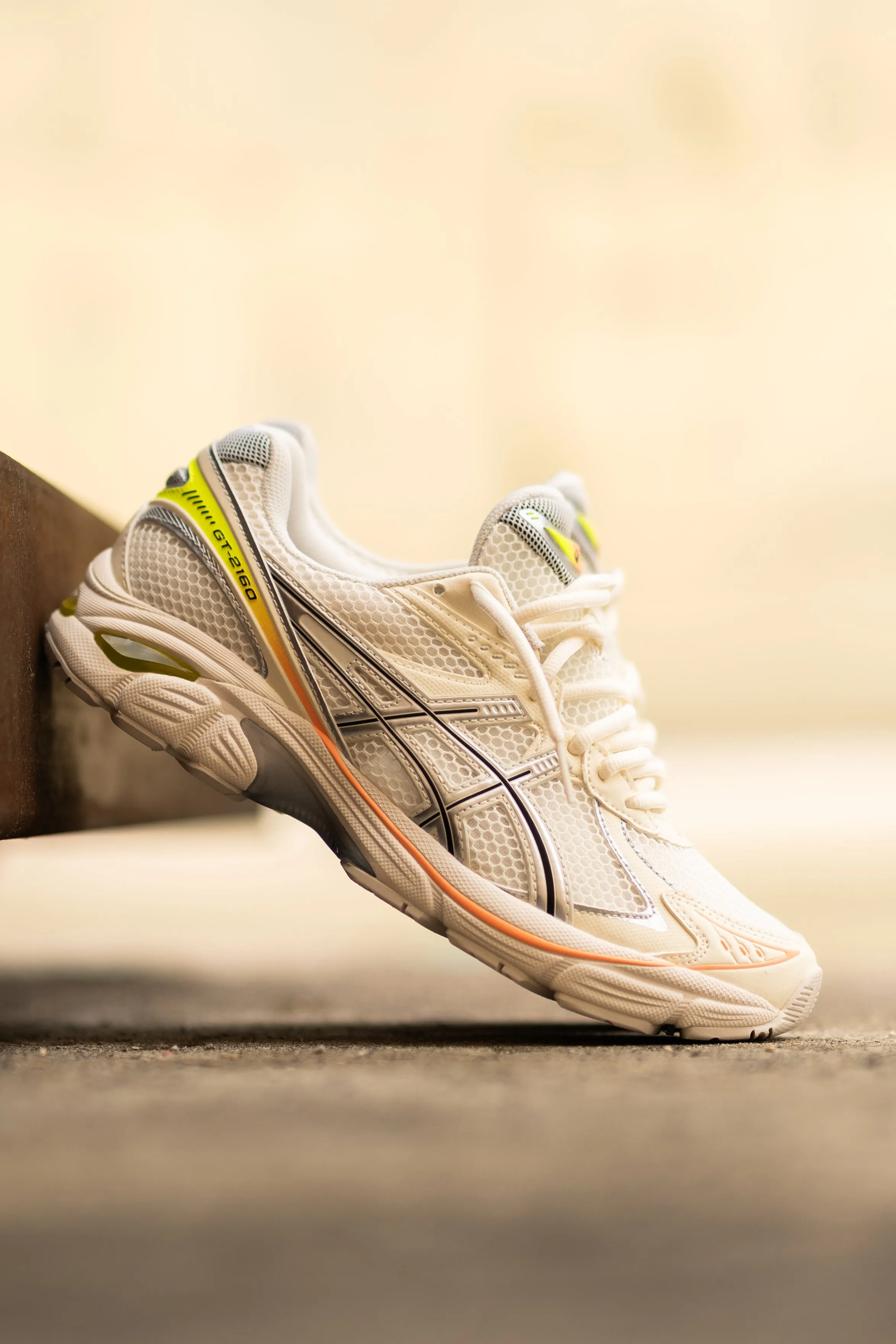 Asics GT-2160 Paris pour Homme (Créme/Jaune Sécurité)
