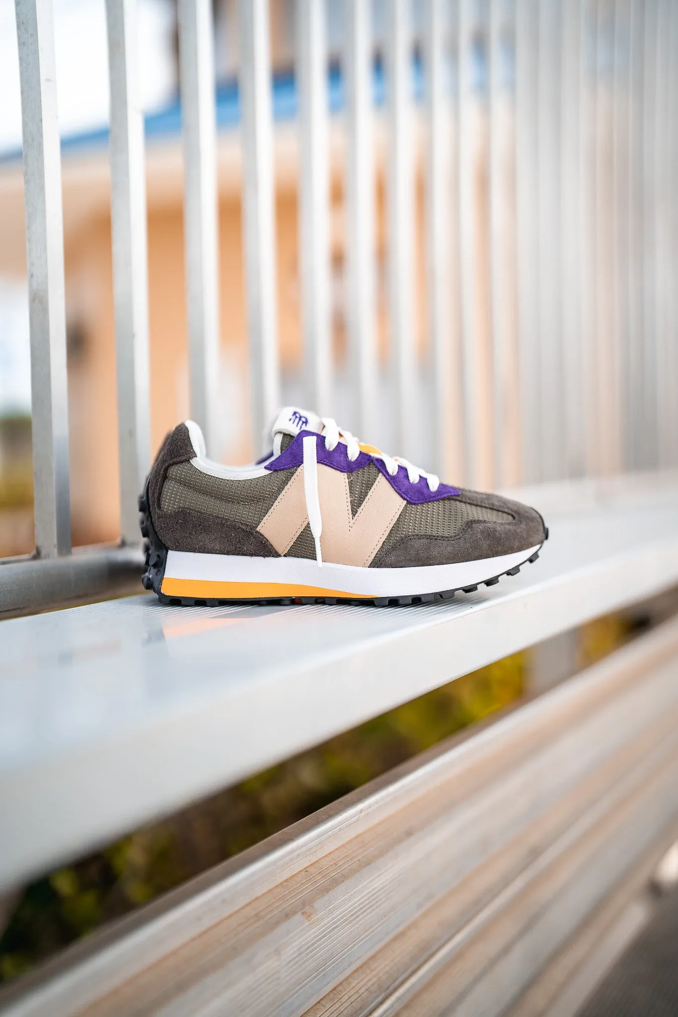 New Balance 327 (Mouffette) pour Homme - MS327DO
