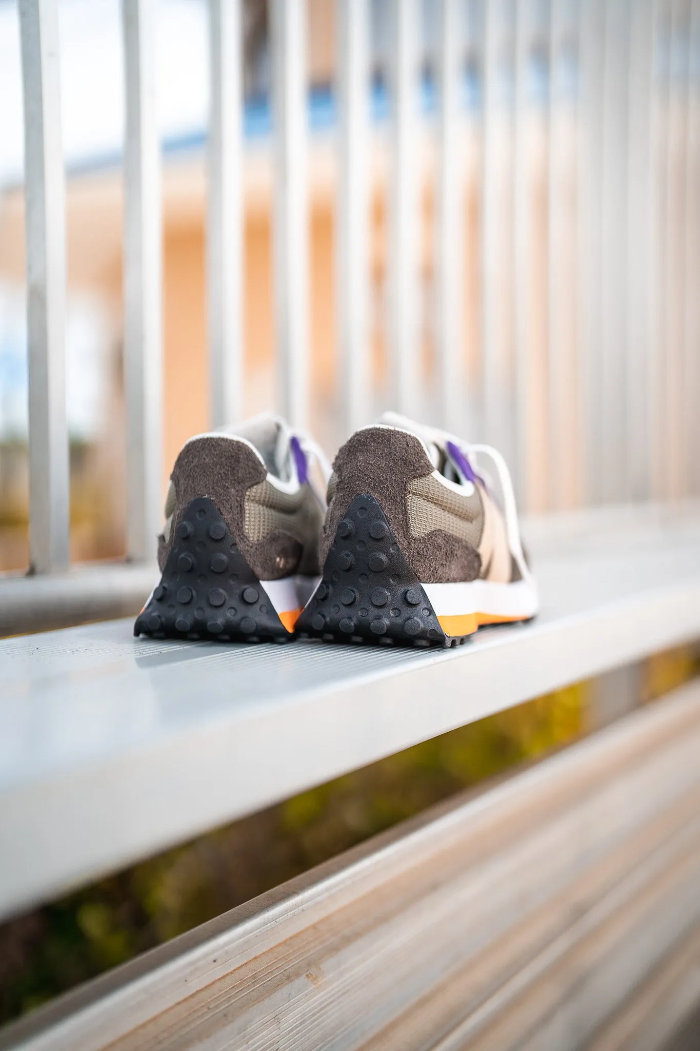 New Balance 327 (Mouffette) pour Homme - MS327DO