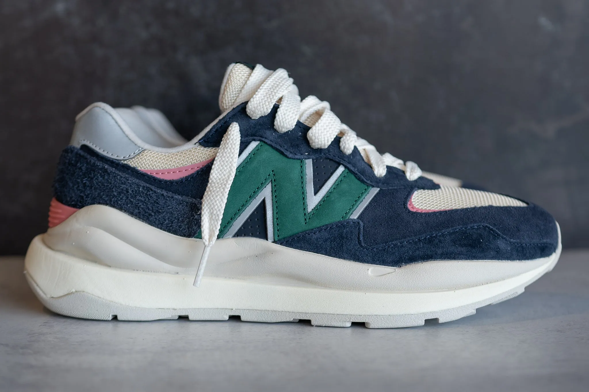 New Balance 57/40 Nouvel An Lunaire (Éclipse) pour Hommes - U5740CNN