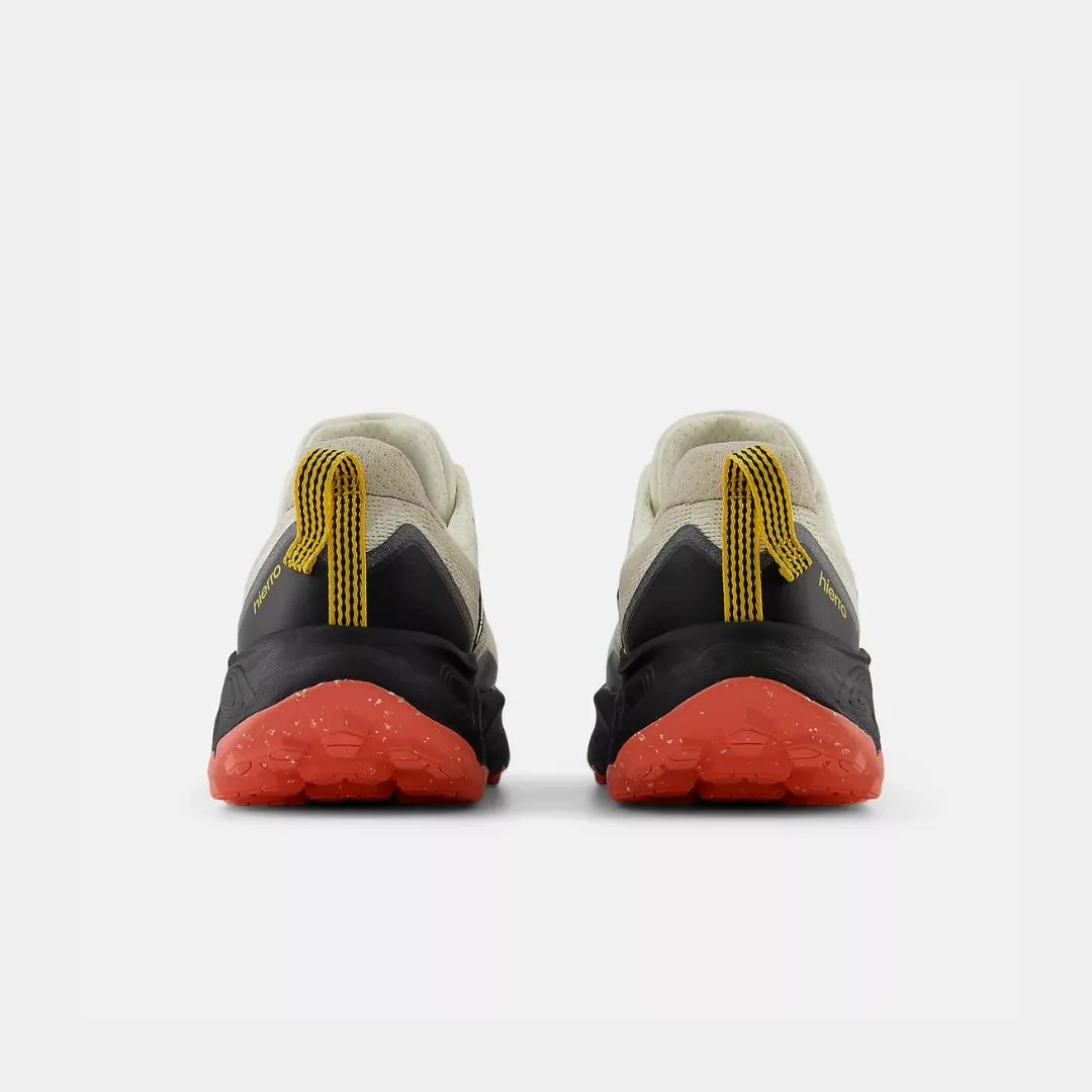 New Balance Fresh Foam X Hierro v9 Angora Noir & Rouge Dérive