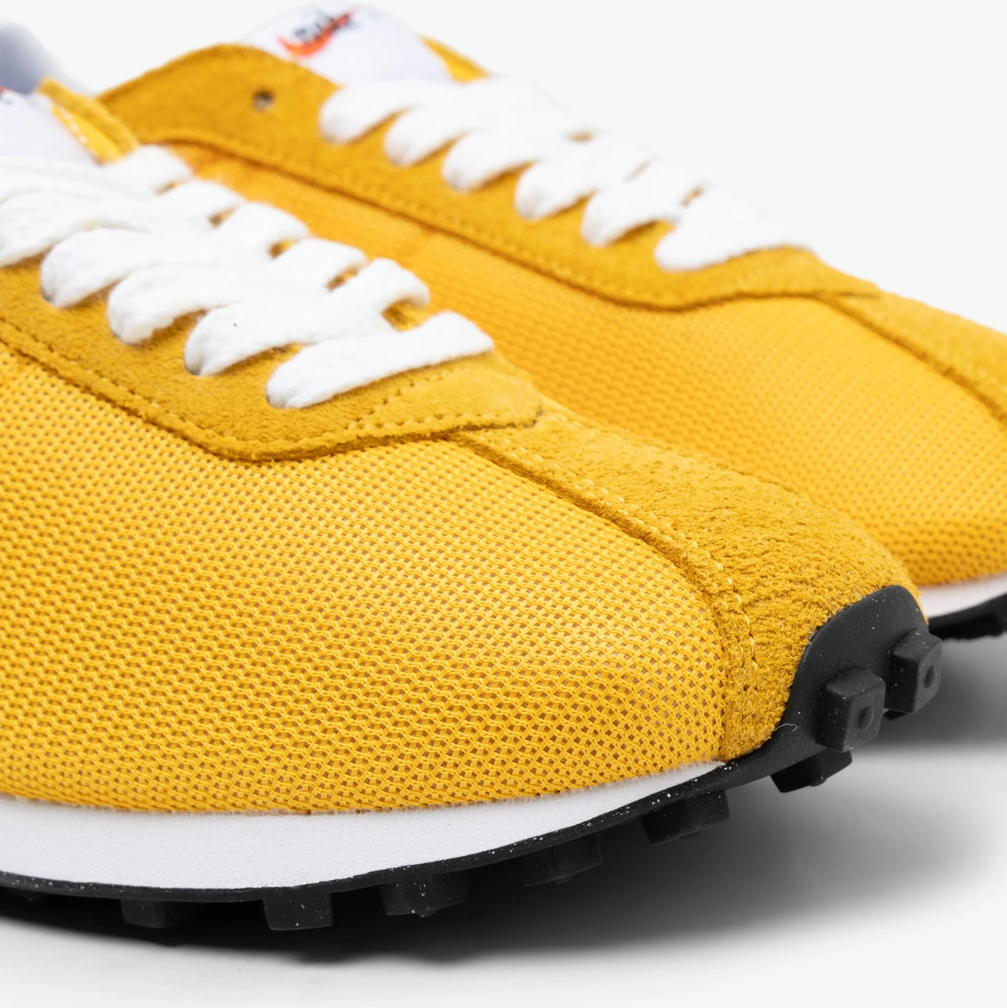 Nike LD-1000 SP Or Universitaire / Orange Sécurité