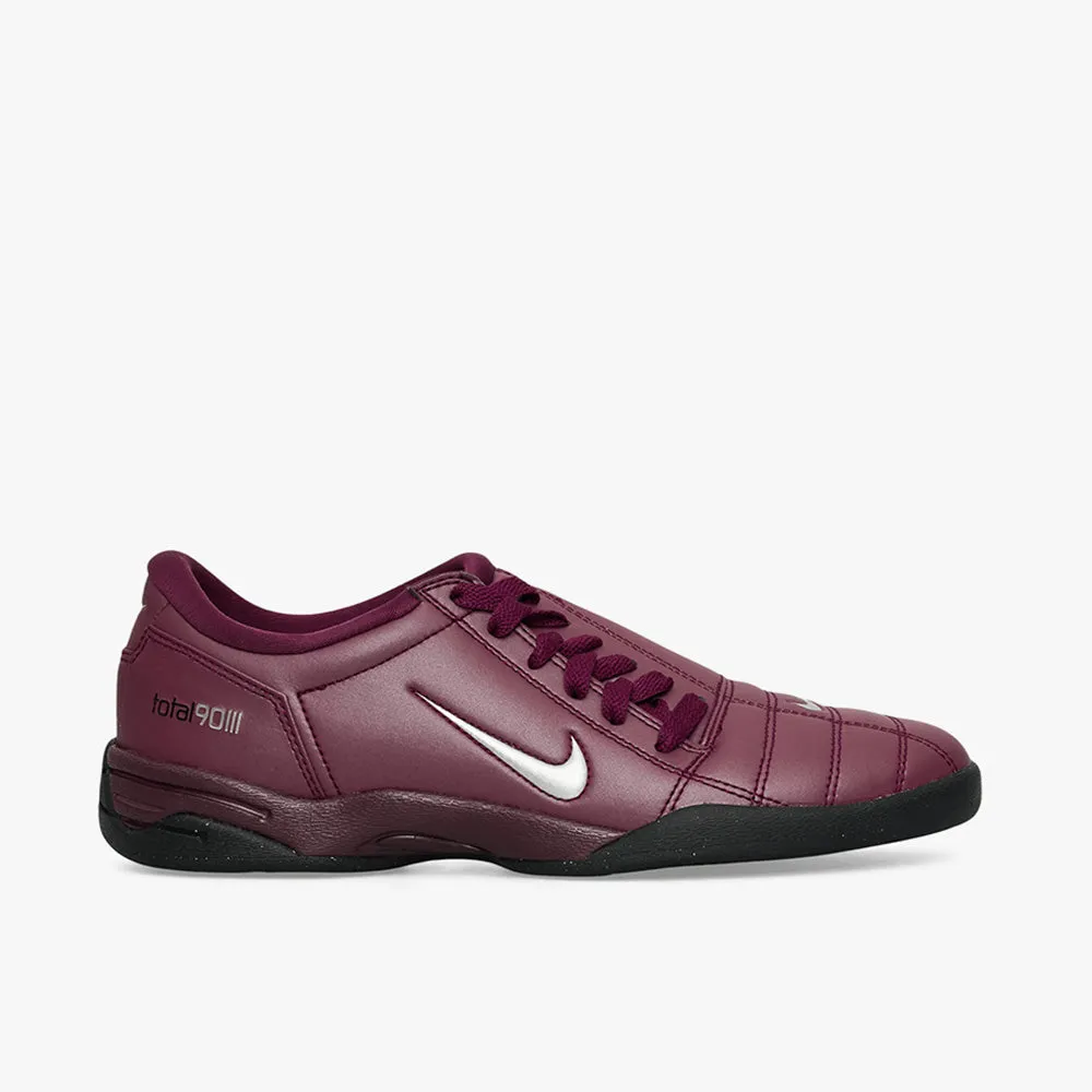 Nike Total 90 SP Bordeaux / Argent Métallisé - Noir