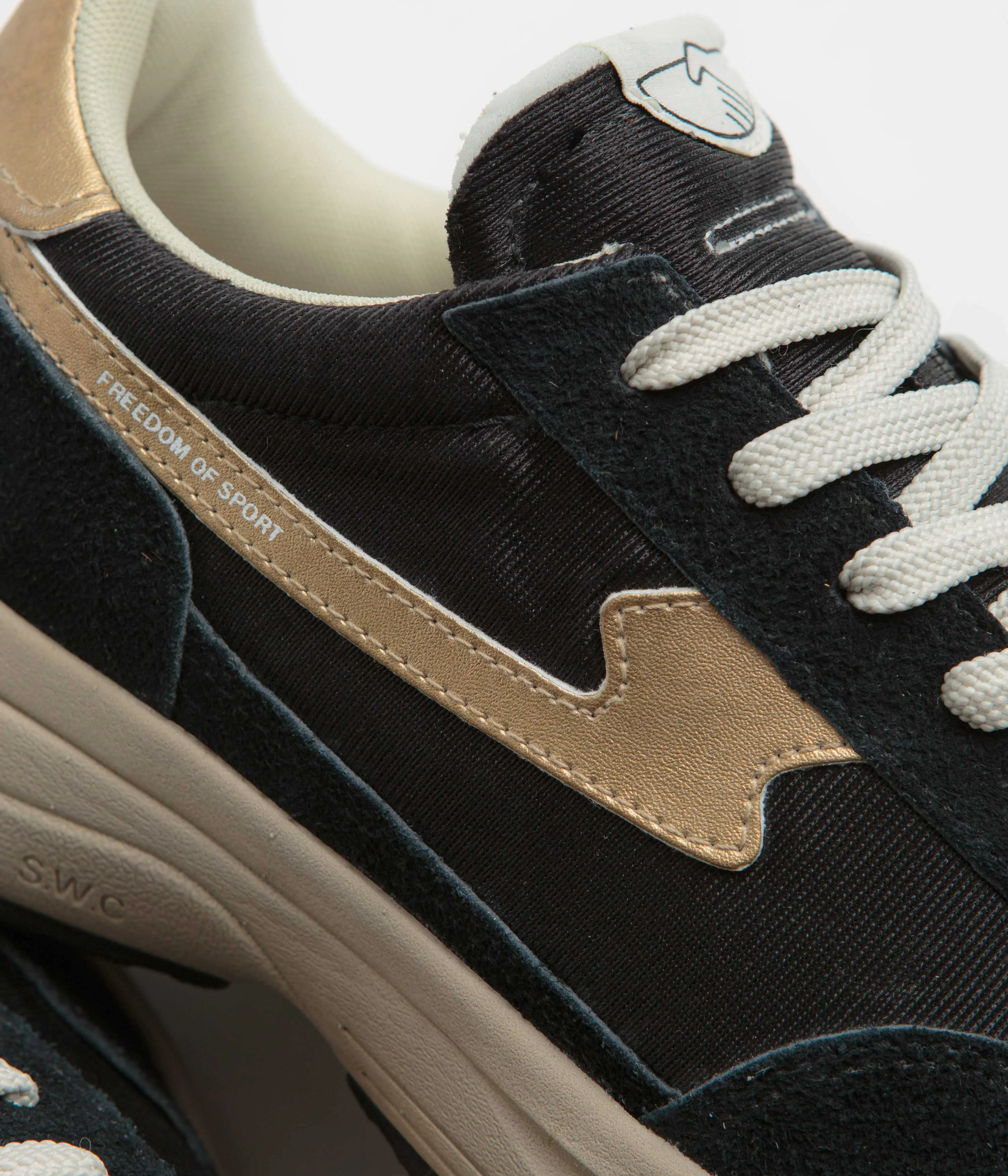 Stepney Workers Club Chaussures Osier S-Strike Geo-Fusionnées - Noir / Or Stepney Workers Club Chaussures