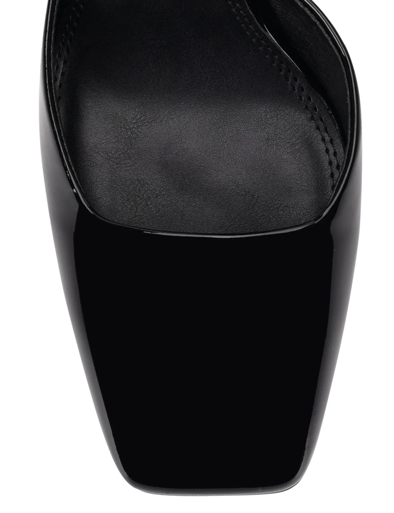 Talons Travis à bout fermé - Cuir verni noir